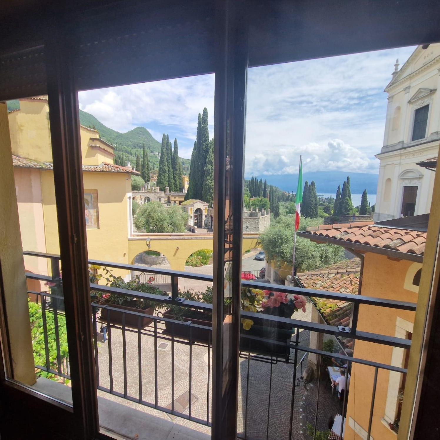 B&B Al Vittoriale Da Maja Gardone Riviera Kültér fotó
