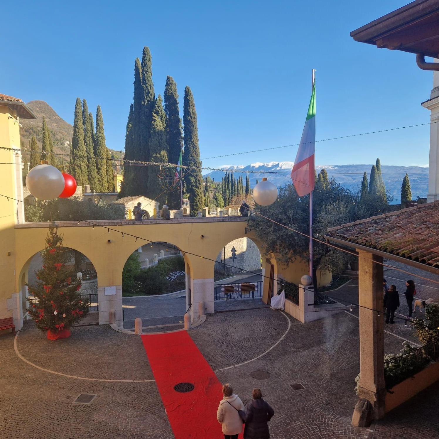 B&B Al Vittoriale Da Maja Gardone Riviera Kültér fotó