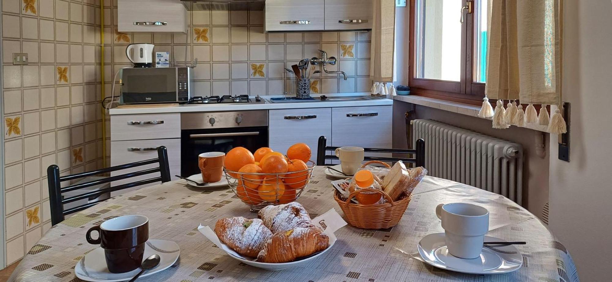 B&B Al Vittoriale Da Maja Gardone Riviera Kültér fotó