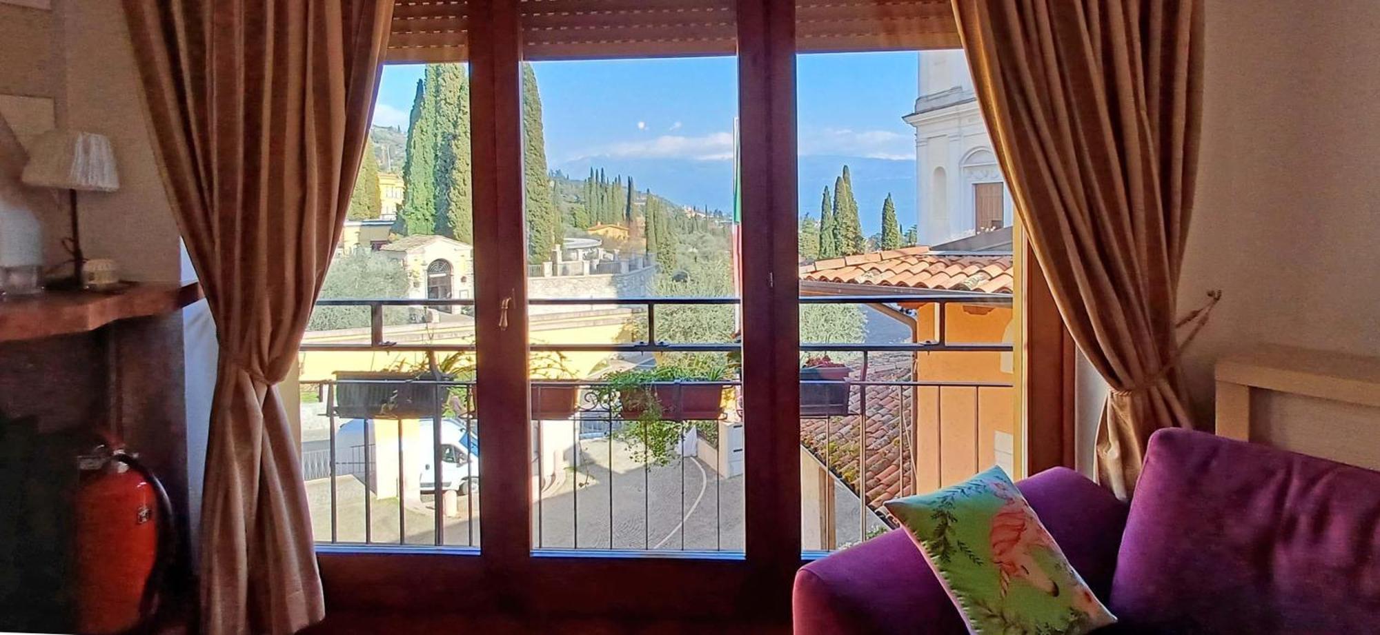 B&B Al Vittoriale Da Maja Gardone Riviera Kültér fotó