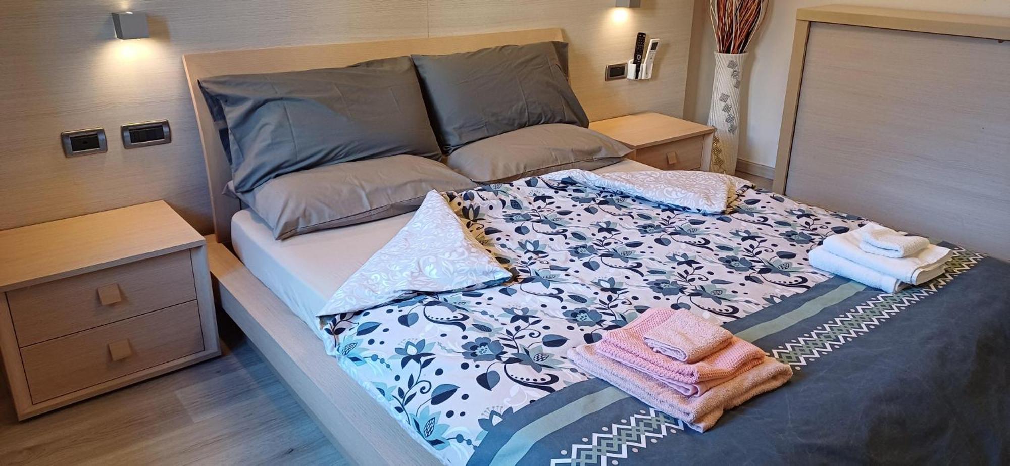 B&B Al Vittoriale Da Maja Gardone Riviera Kültér fotó